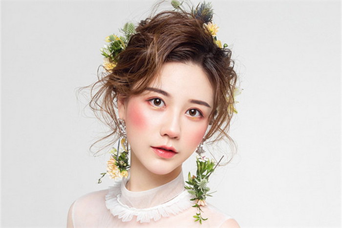 广州化妆师培训班靠谱吗，哪里最好